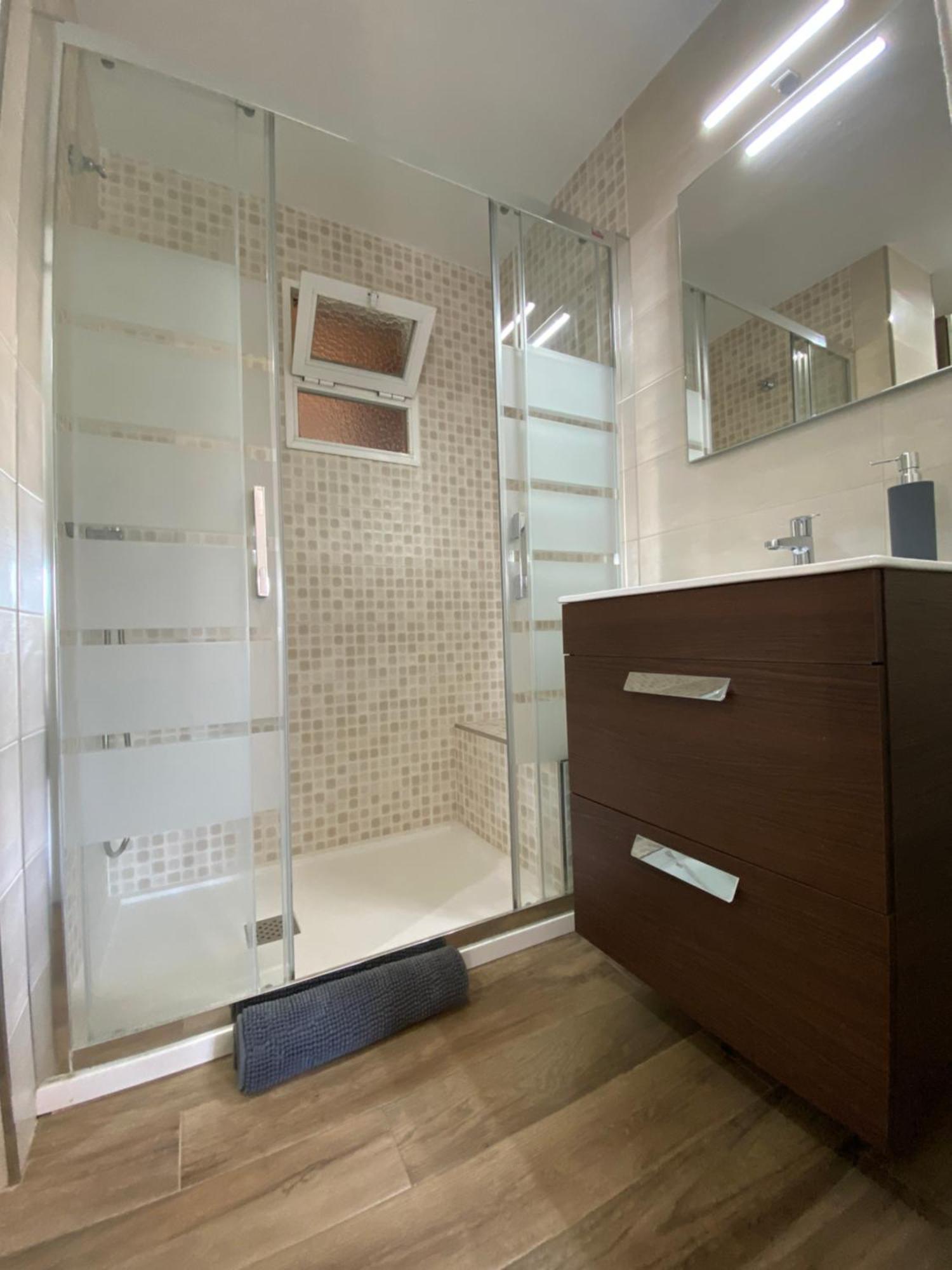 Shr042 Centrico Apartamento De Tres Habitaciones Нерха Экстерьер фото